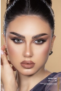 لنز ارایشی