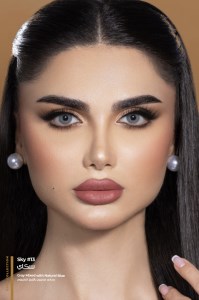 لنز ارایشی